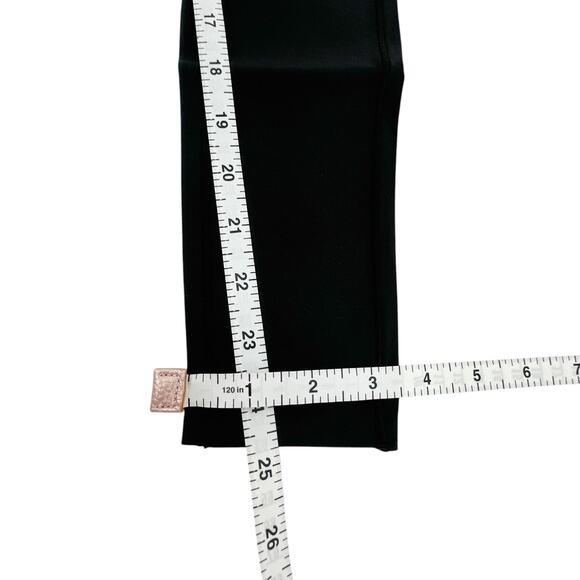 RHONE Banded Hi-Form 7/8 Pocket Legging in Black XS - Picture 13 of 13